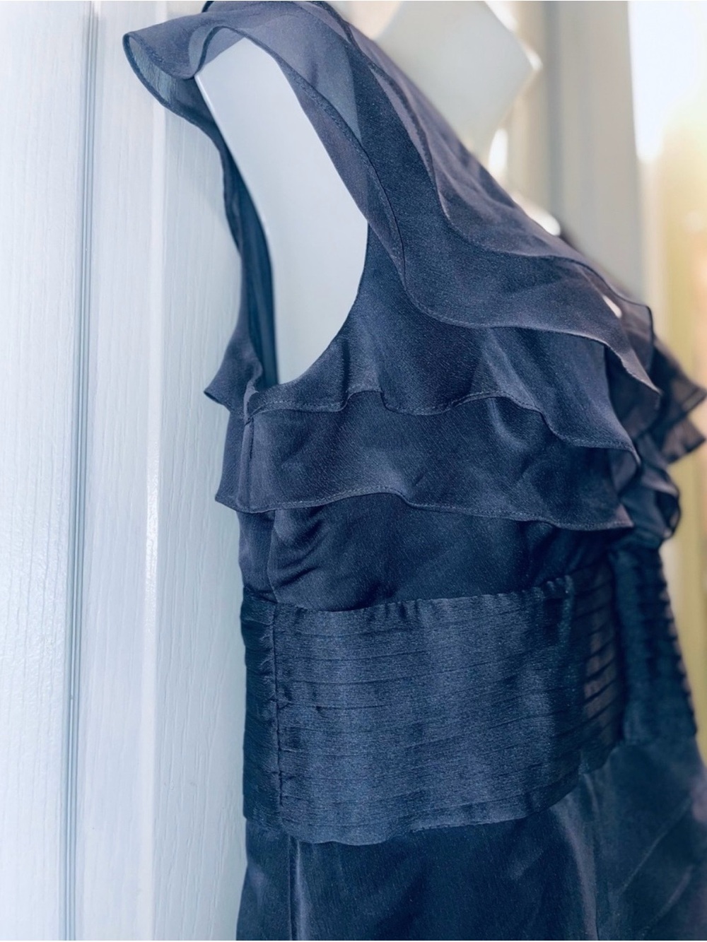Adrianna Papell Iridescent Chiffon Tiered Ruffle Maxi Gown Charcoal Gray 14 - Picture 5 of 9